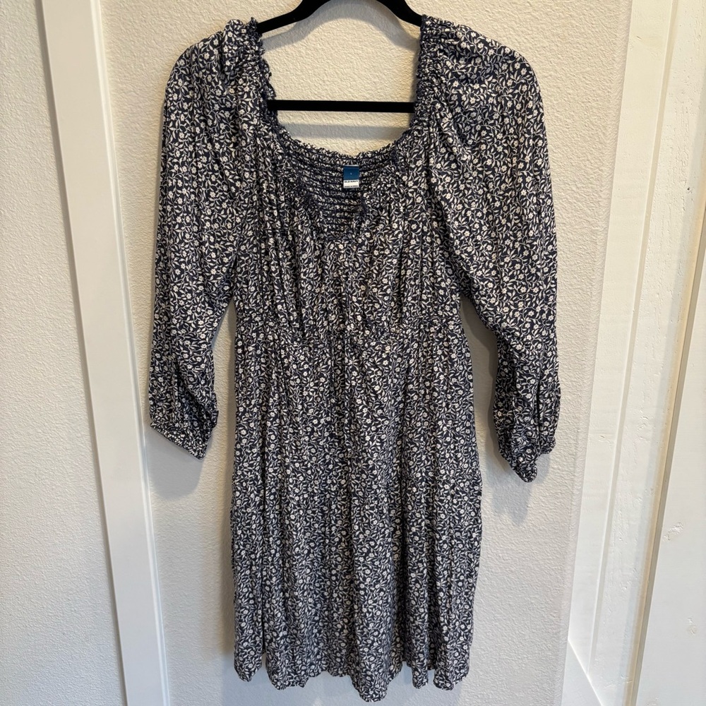 Old Navy Women’s Tiered Floral Dress - size Large